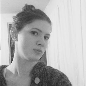 Meet your Posher, Naomi